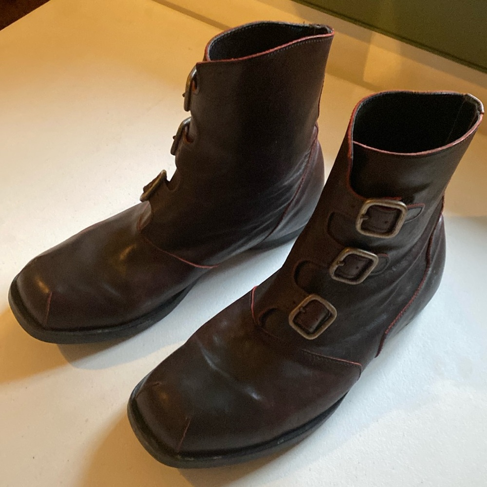 BEAUTIFUL CYDWOQ BOOT